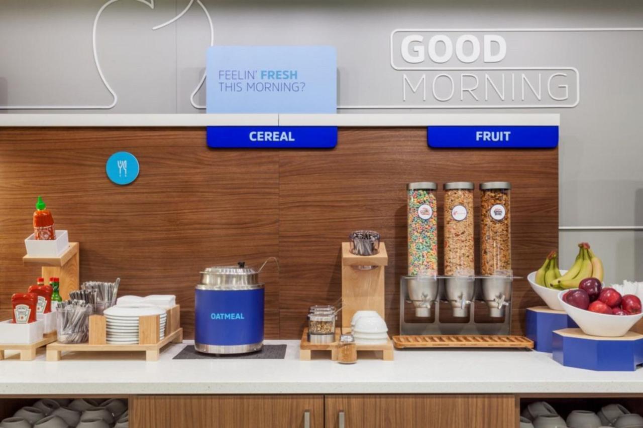 Holiday Inn Express & Suites - Asheboro By Ihg Eksteriør billede