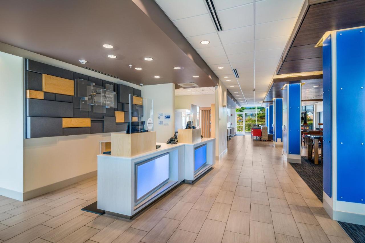 Holiday Inn Express & Suites - Asheboro By Ihg Eksteriør billede