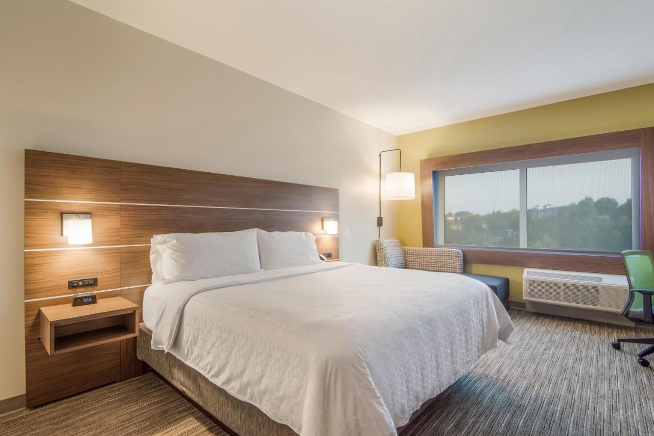 Holiday Inn Express & Suites - Asheboro By Ihg Eksteriør billede